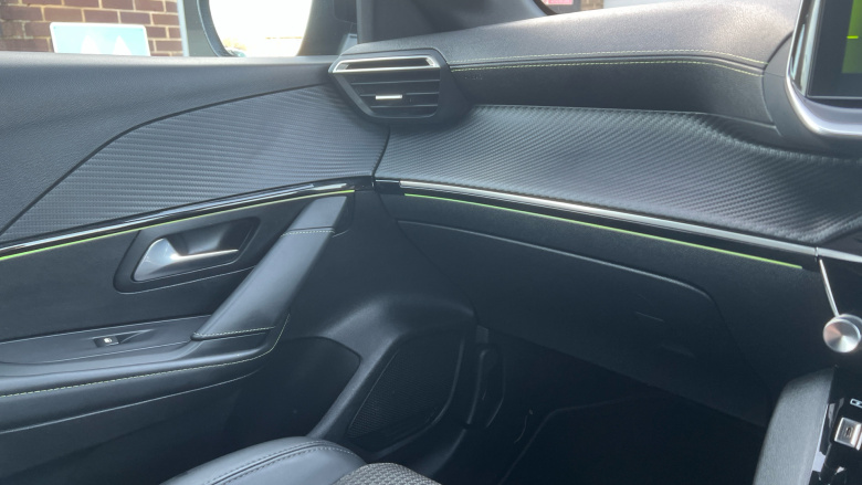 Peugeot 208 1.2 PureTech 100 GT 5dr Petrol Hatchback